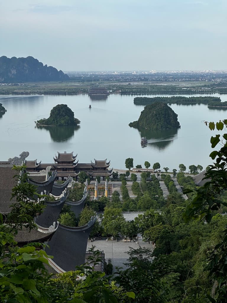 Hanoi & Central Vietnam